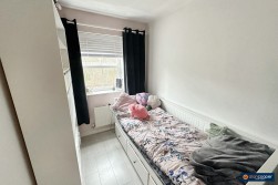 Clarkson Close, Nuneaton, CV11 4BA