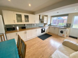 Rutland Avenue, Stockingford, Nuneaton, CV10 8EQ