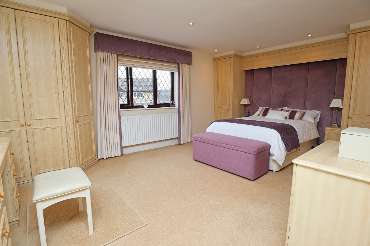 Milby Drive, St Nicolas Park, Nuneaton, CV11 6UH