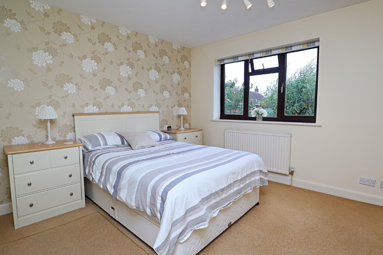 Milby Drive, St Nicolas Park, Nuneaton, CV11 6UH