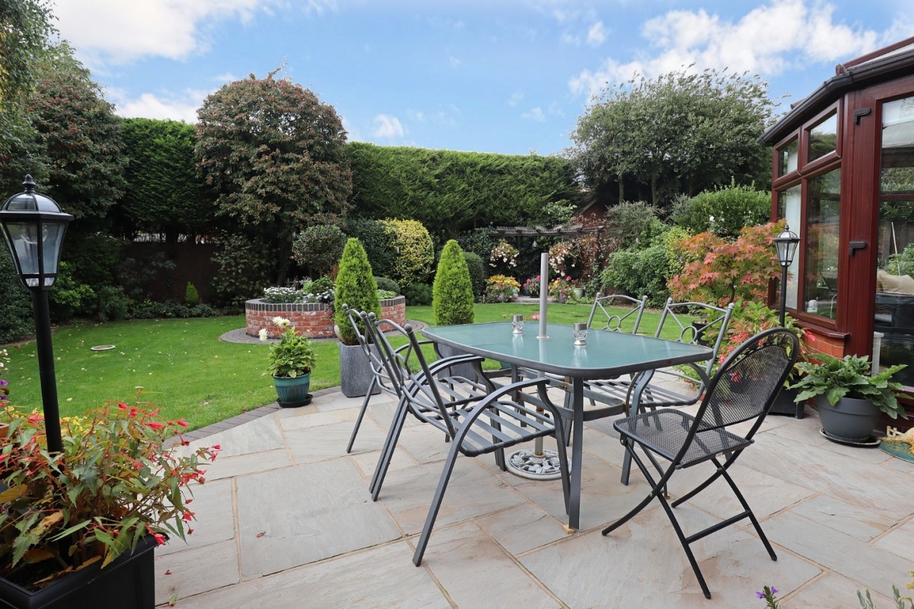 Milby Drive, St Nicolas Park, Nuneaton, CV11 6UH