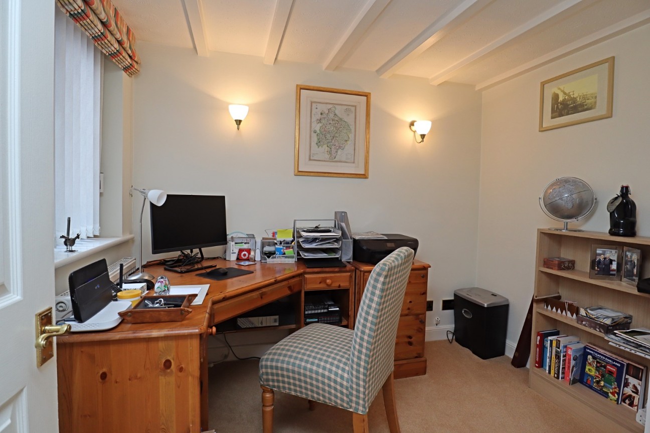 Milby Drive, St Nicolas Park, Nuneaton, CV11 6UH