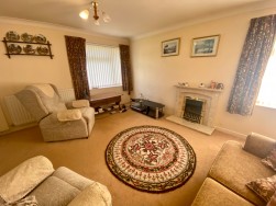 Milby Drive, St Nicolas Park, Nuneaton, CV11 6UH