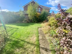 Milby Drive, St Nicolas Park, Nuneaton, CV11 6UH