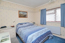 Queen Elizabeth Road, Nuneaton, CV10 9AP
