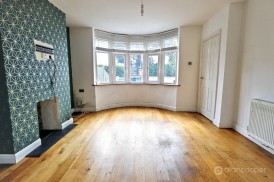Nuneaton Road, Bulkington, CV12 9RZ
