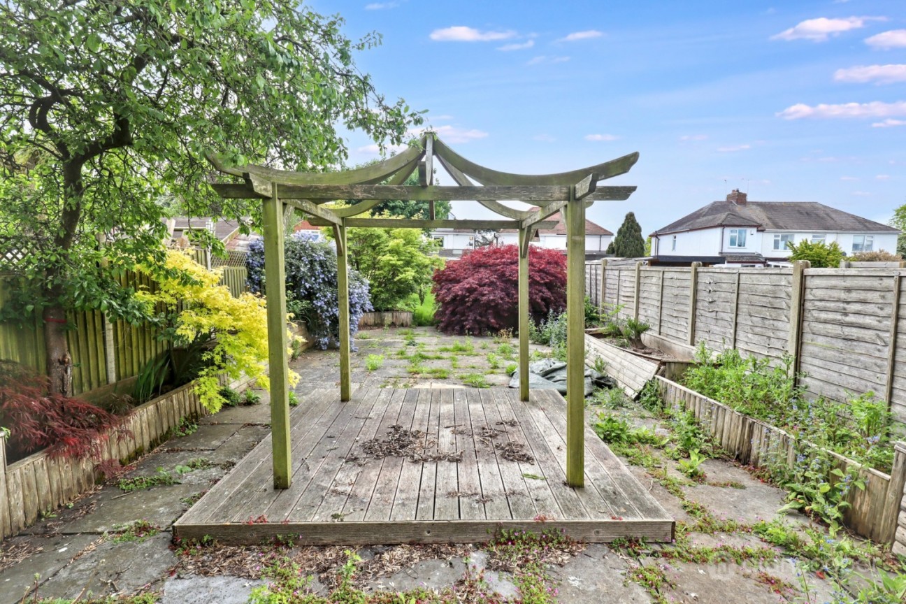 Nuneaton Road, Bulkington, CV12 9RZ