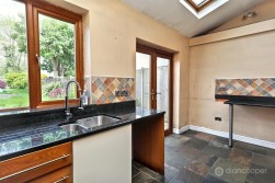 Nuneaton Road, Bulkington, CV12 9RZ