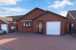 Rainsbrook Drive, Whitestone, Nuneaton, CV11 6UE