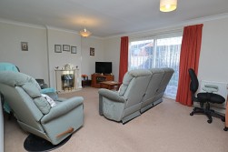 Rainsbrook Drive, Whitestone, Nuneaton, CV11 6UE