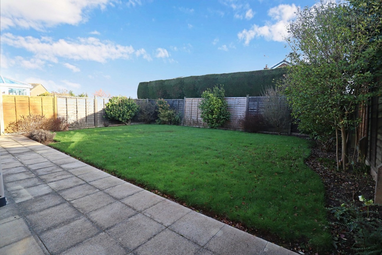 Rainsbrook Drive, Whitestone, Nuneaton, CV11 6UE