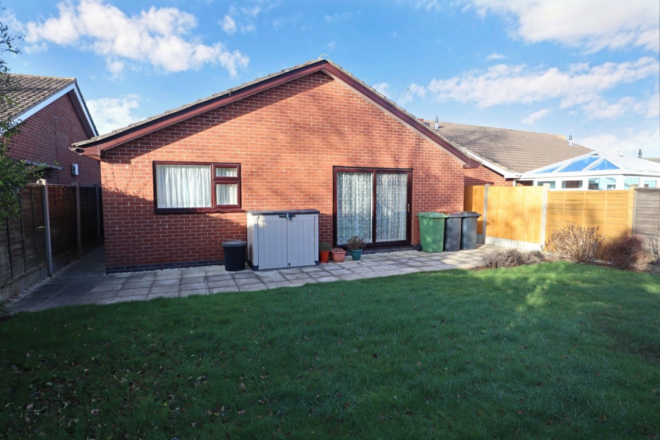 Rainsbrook Drive, Whitestone, Nuneaton, CV11 6UE