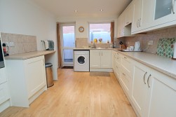 Rainsbrook Drive, Whitestone, Nuneaton, CV11 6UE