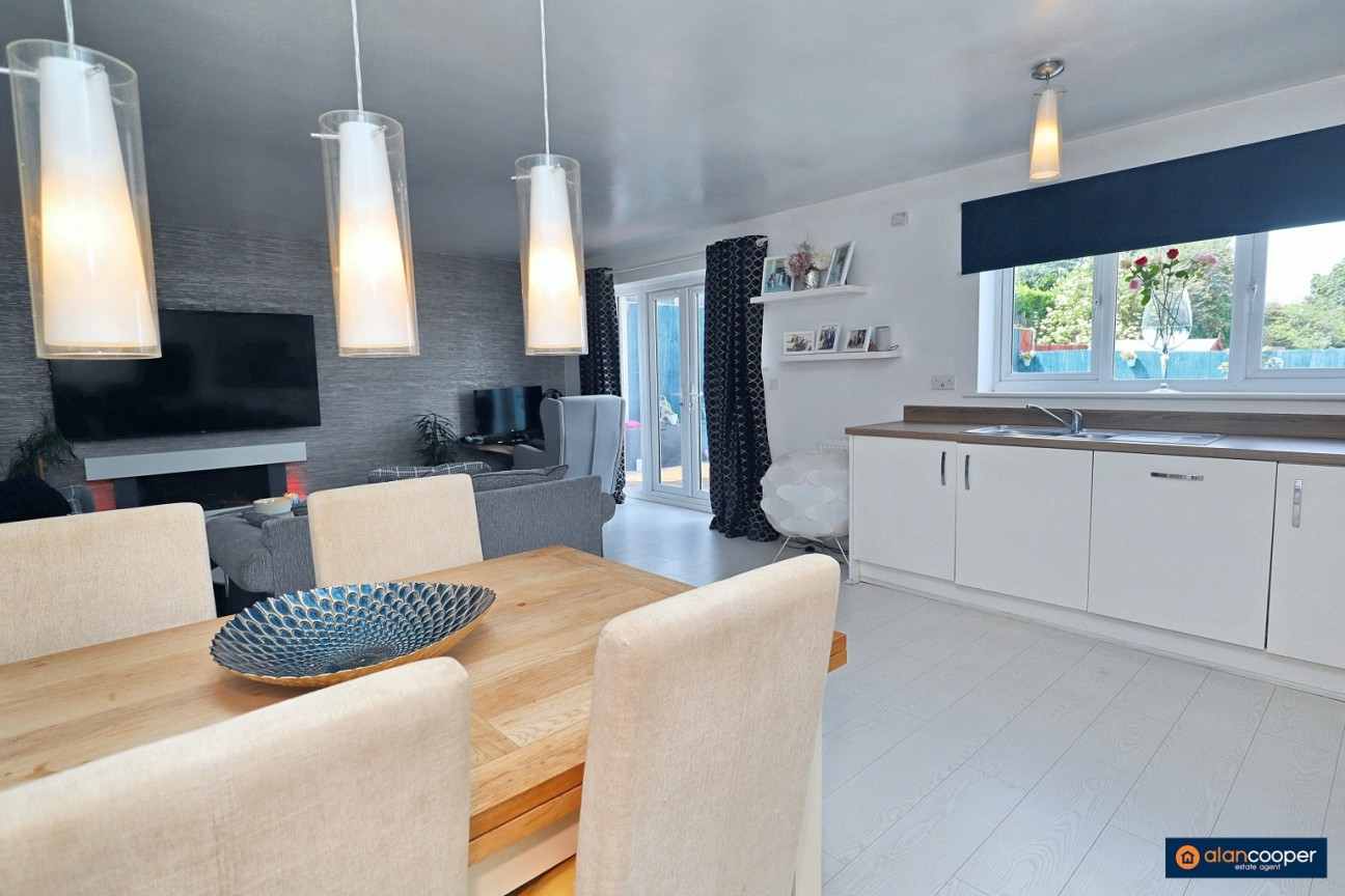 Middlefield Lane, Galley Common, Nuneaton, CV10 9RF