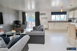 Middlefield Lane, Galley Common, Nuneaton, CV10 9RF