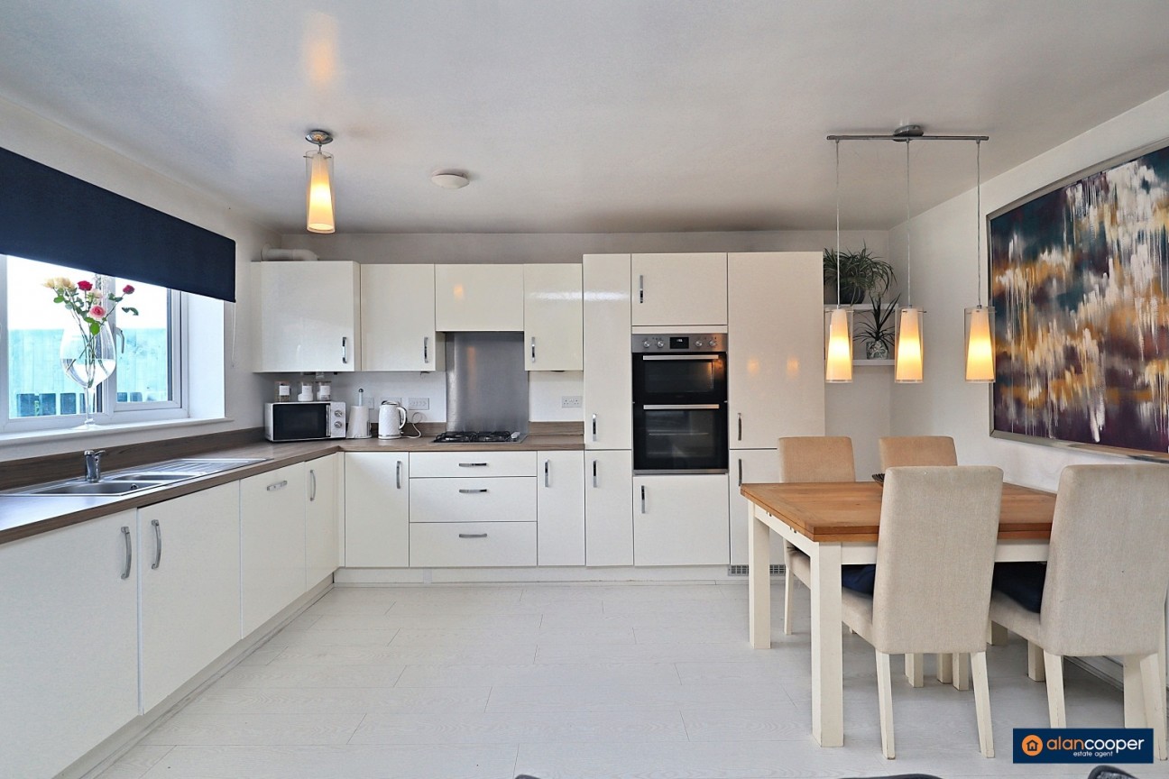 Middlefield Lane, Galley Common, Nuneaton, CV10 9RF