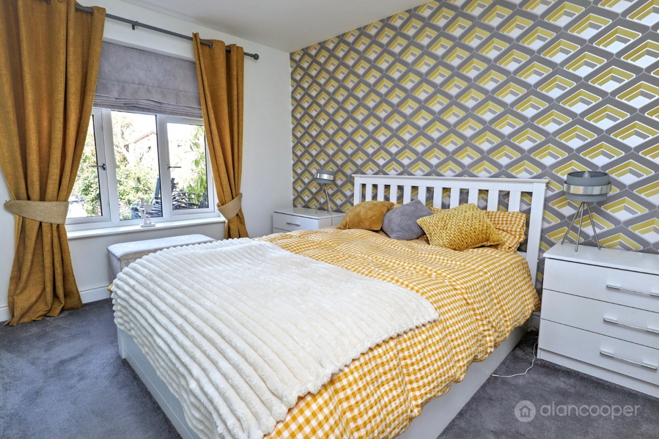 Topps Heath, Bedworth, CV12 0DF