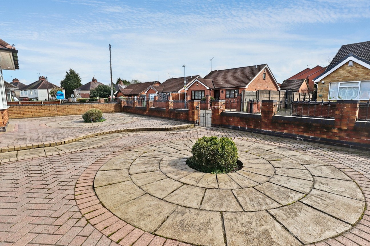 Topps Heath, Bedworth, CV12 0DF