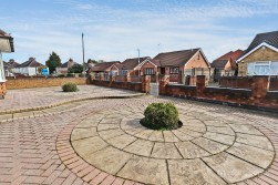 Topps Heath, Bedworth, CV12 0DF