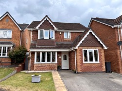 St. Matthews Close, Churchdale Park, Nuneaton, CV10 8RG