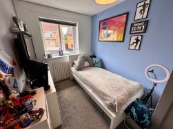 St. Matthews Close, Churchdale Park, Nuneaton, CV10 8RG