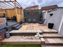 St. Matthews Close, Churchdale Park, Nuneaton, CV10 8RG