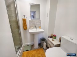 Twill Close, Nuneaton, CV11 6DD