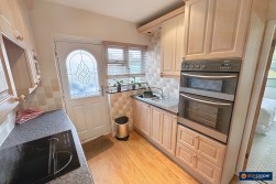 Brampton Way, Bulkington, CV12 9PR