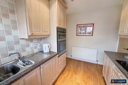 Brampton Way, Bulkington, CV12 9PR