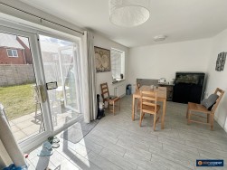 Ombersley Drive, Royal Park, Nuneaton, CV11 6WQ