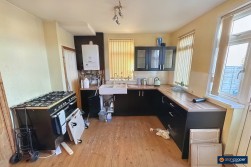 Carisbrook Road, Weddington, Nuneaton, CV10 0BT