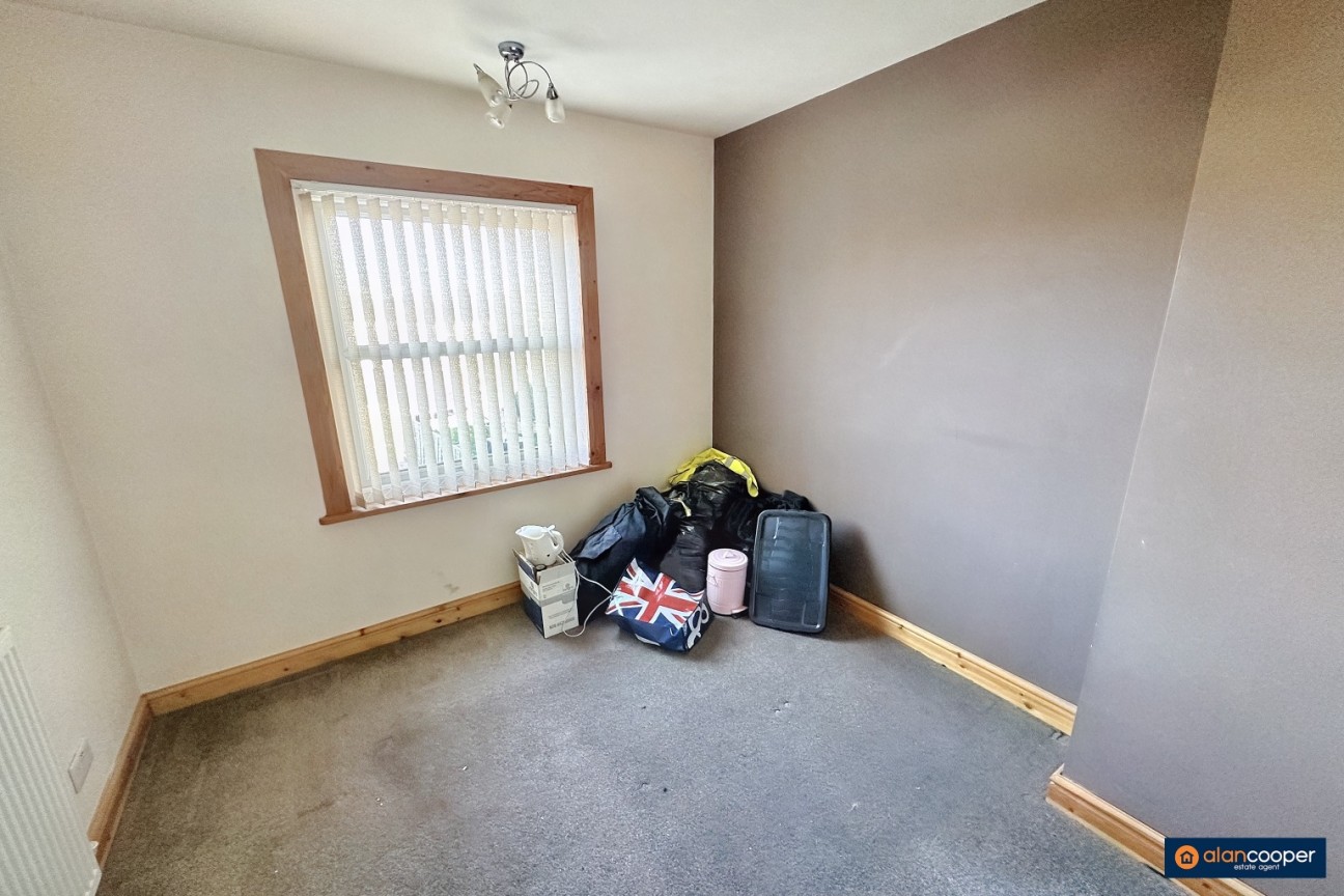 Carisbrook Road, Weddington, Nuneaton, CV10 0BT