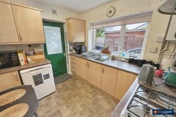 Severn Road, Bulkington, CV12 9QG
