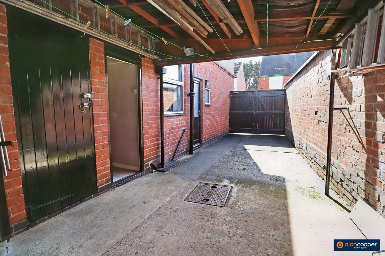 Merevale Avenue, Nuneaton, CV11 5LX