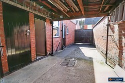 Merevale Avenue, Nuneaton, CV11 5LX
