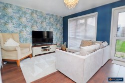 Stoneleigh Close, Hartshill, Nuneaton, CV10 0UG