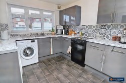 Stoneleigh Close, Hartshill, Nuneaton, CV10 0UG