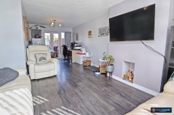 Wiltshire Close, Bedworth, CV12 8EU