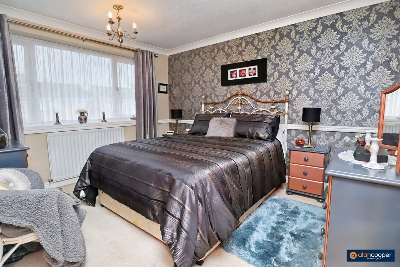 Bucks Hill, Stockingford, Nuneaton, CV10 9LT