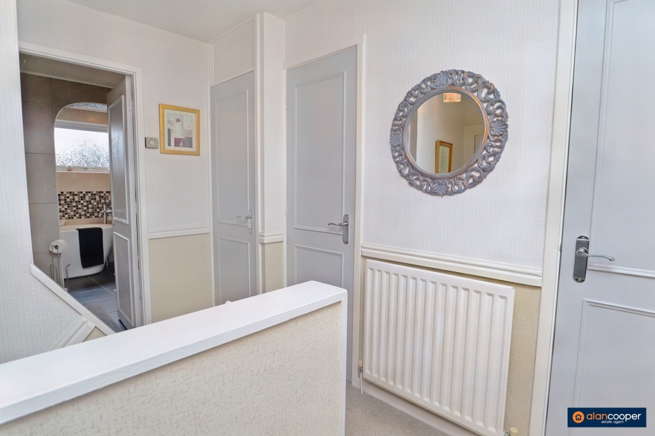 Bucks Hill, Stockingford, Nuneaton, CV10 9LT