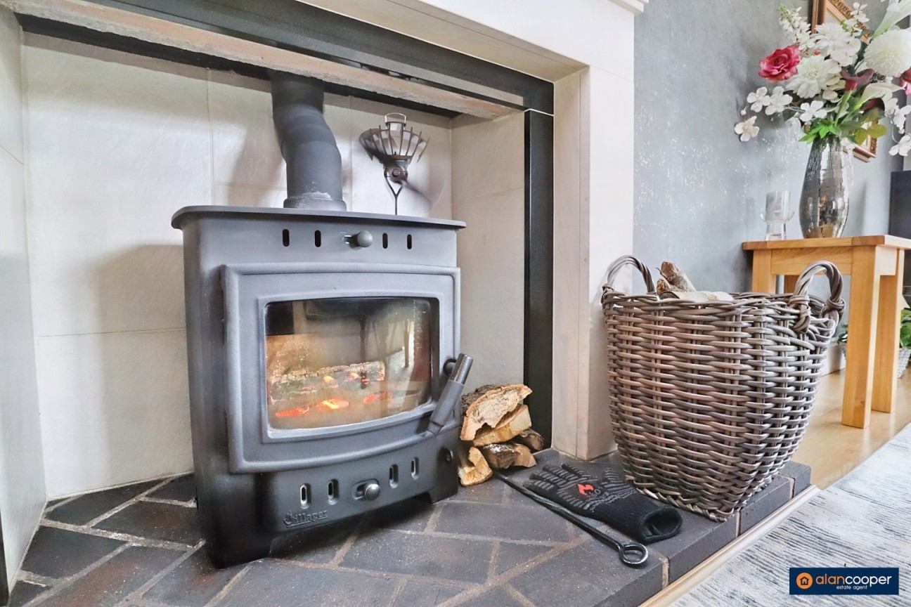 Bucks Hill, Stockingford, Nuneaton, CV10 9LT