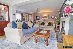 Bucks Hill, Stockingford, Nuneaton, CV10 9LT