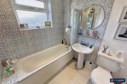 Oakdene Crescent, Weddington, Nuneaton, CV10 0DU