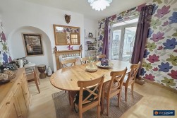 Oakdene Crescent, Weddington, Nuneaton, CV10 0DU