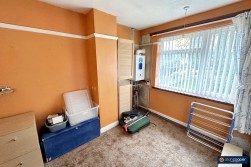 Hollystitches Road, Nuneaton, CV10 9QB