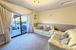 Bedworth Road, Bulkington, CV12 9LJ