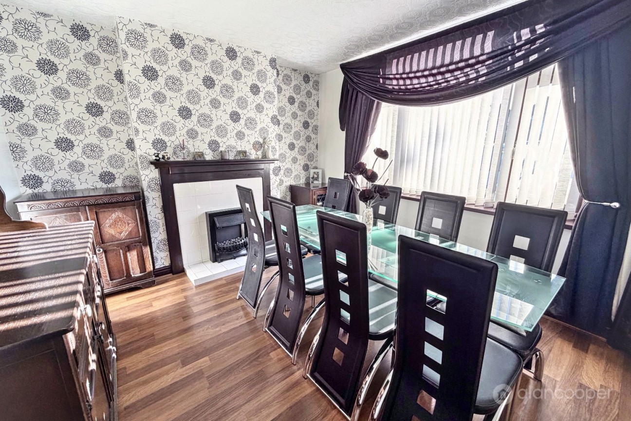 Bedworth Road, Bulkington, CV12 9LJ