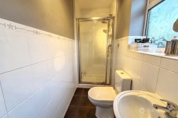 Bedworth Road, Bulkington, CV12 9LJ