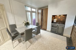 Oakdene Crescent, Weddington, Nuneaton, CV10 0DT