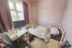 Oakdene Crescent, Weddington, Nuneaton, CV10 0DT